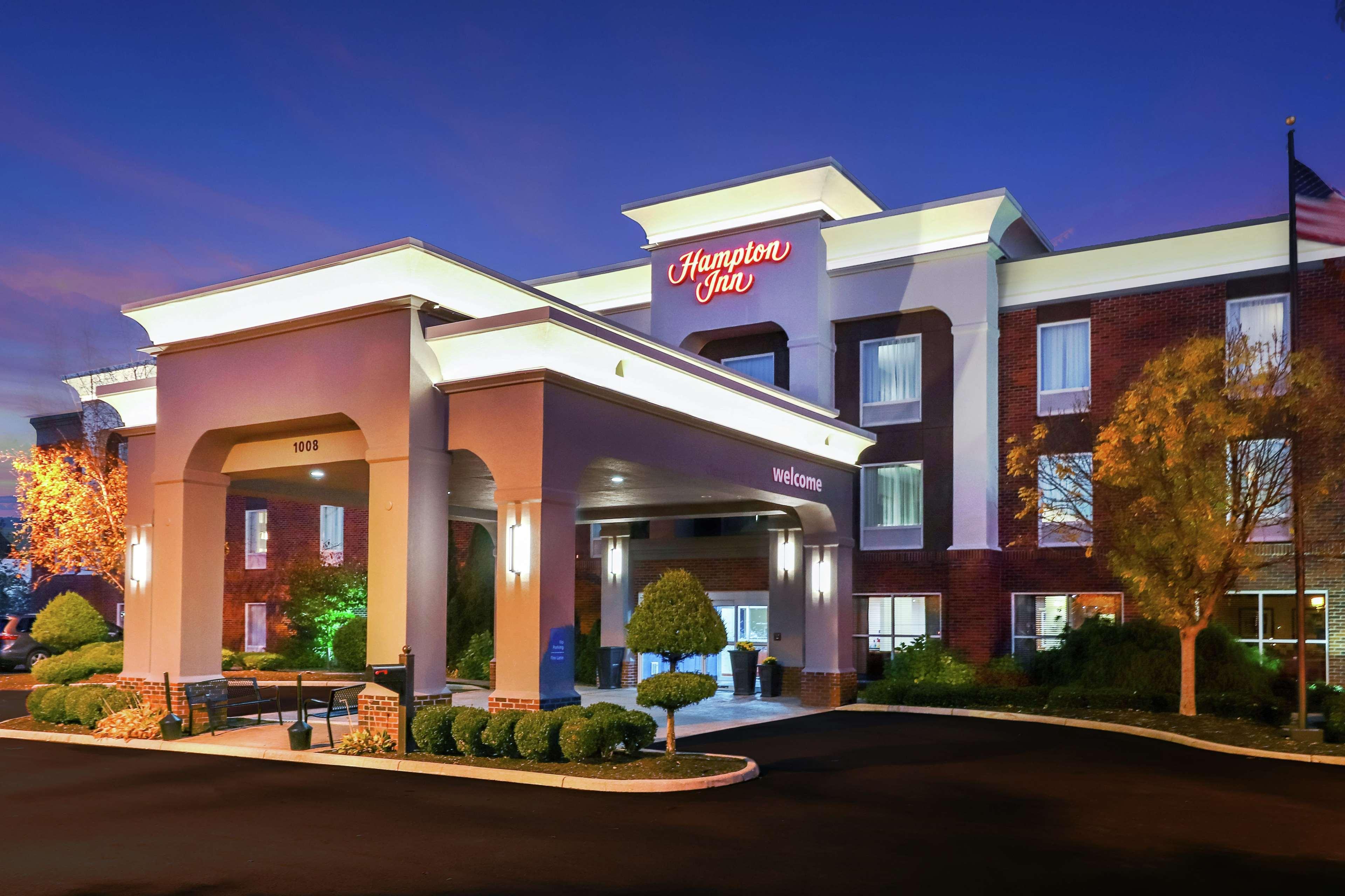 Hampton Inn Heath Екстериор снимка