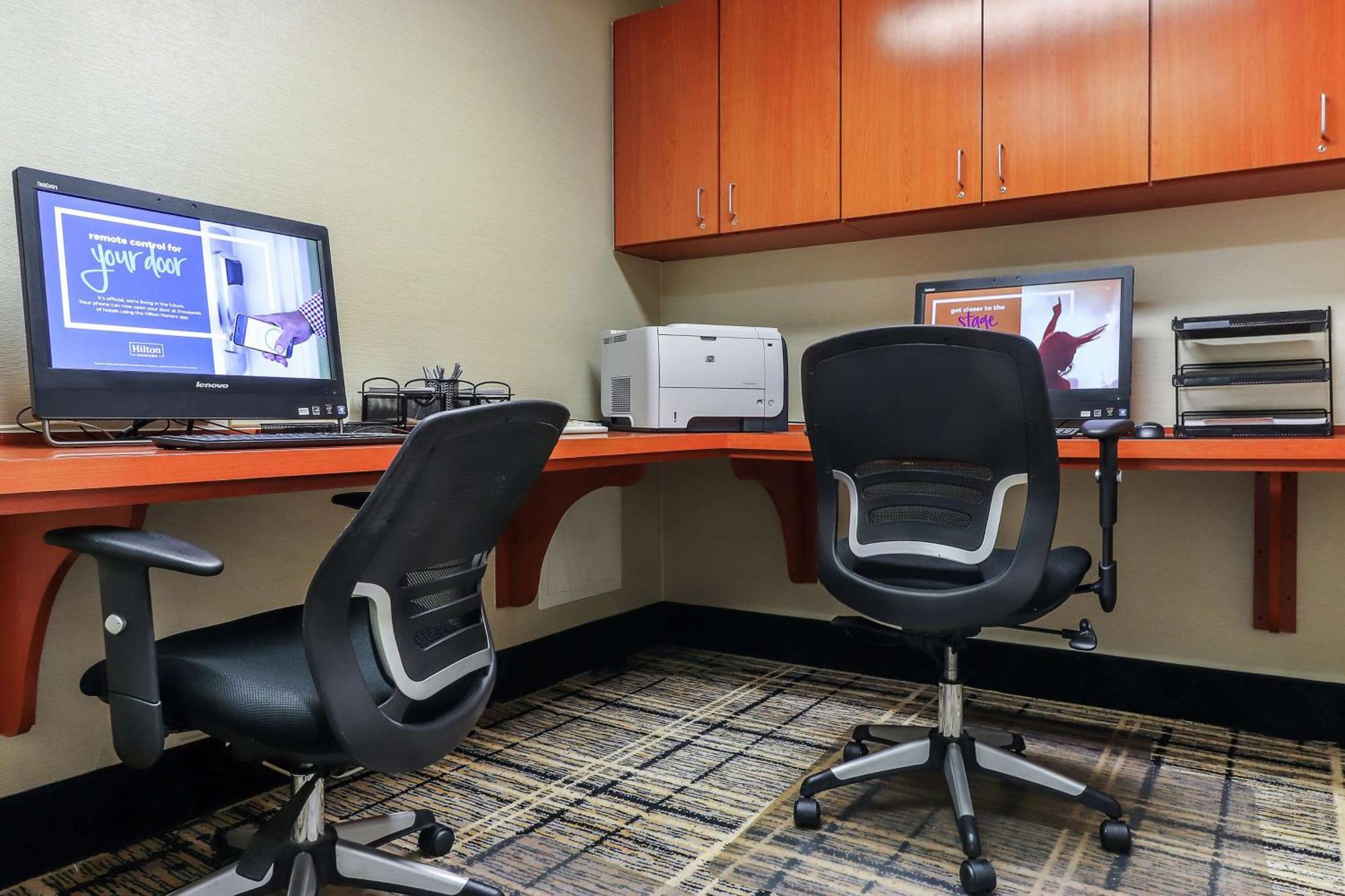 Hampton Inn Heath Екстериор снимка