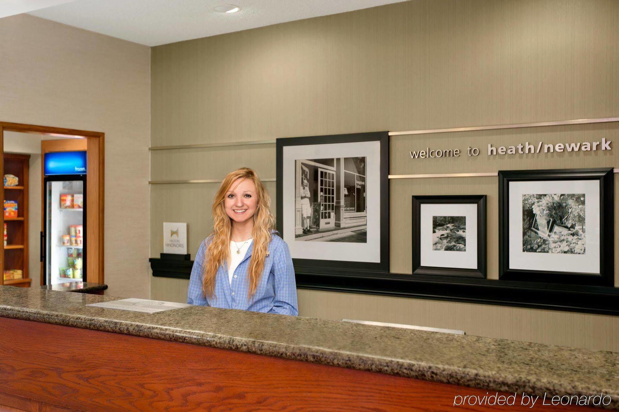 Hampton Inn Heath Екстериор снимка